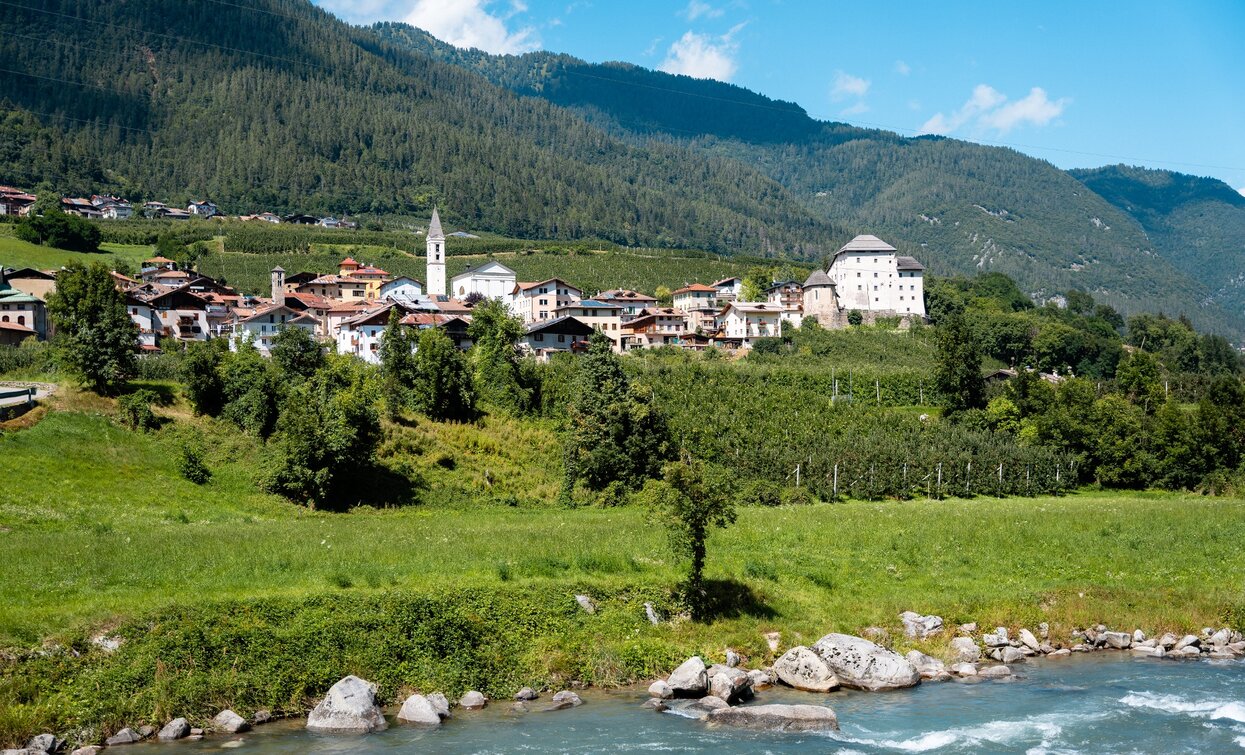 Caldes ed il suo Castello | © Nicola Cagol , APT Valli di Sole, Peio e Rabbi