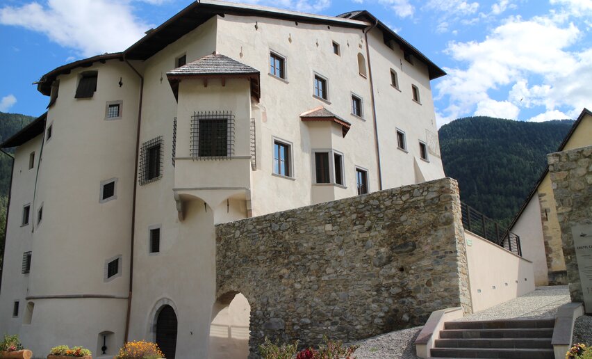 Castel Caldes Val di Sole Trentino | © Archivio APT Val di Sole - Ph Dario Andreis